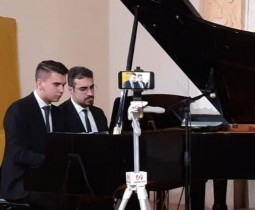 Duo Pianistico Fratelli Francolino